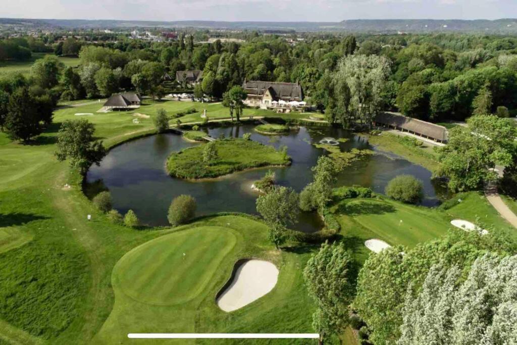 Maison - Centre - Proche Golf